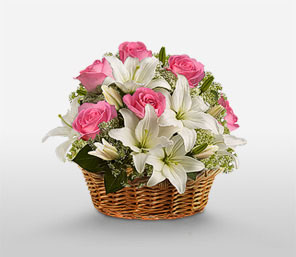 Short stems 6 White lilies 3 pink lilies in a basket
