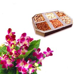 6 Orchids 250 grams Gift Box of Assorted Dryfruits