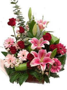 3 pink lilies 6 white gerberas 5 red roses basket