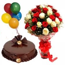 1/2 Kg Chocolate Cake with 5 Air filled balloons and 12 red roses in Vase