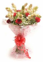 6 Tuberoses 6 red roses bouquet